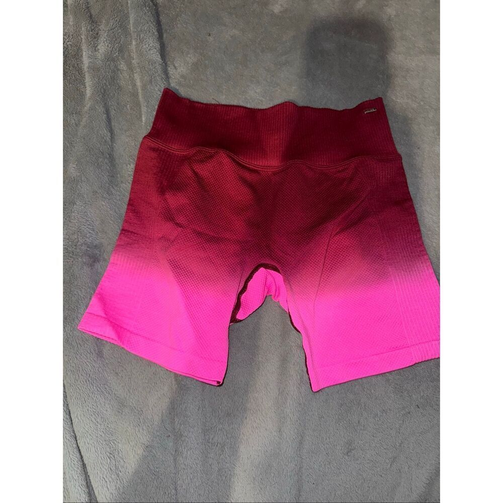Victoria secret pink athletic biker shorts size small